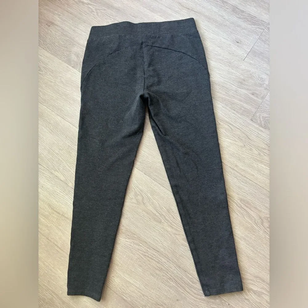 Ann Taylor ankle cropped stretch pants charcoal/grey Size small